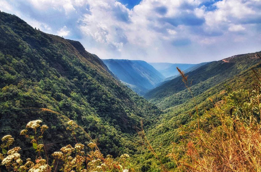 Cherrapunjee, East Khasi Hills, Meghalaya - Vushii.com Cherrapunjee, East Khasi Hills, Meghalaya - Vushii.com